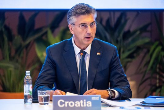 PLENKOVIĆ POD SNAŽNIM PRITISKOM: Jedna od najmoćnijih država Europe traži hitan potez od Hrvatske